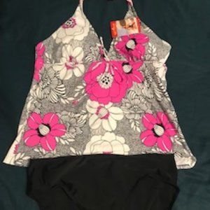 NWT - OCTUPUS BLACK, PINK AND WHITE TANKINI